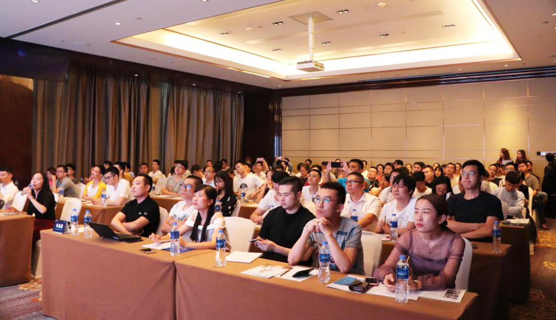 商家號(hào)：一個(gè)與消費(fèi)者持續(xù)互動(dòng)的商家平臺(tái)，Pick一下~